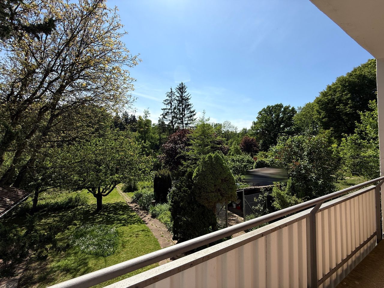 Blick in Garten von 1. OG