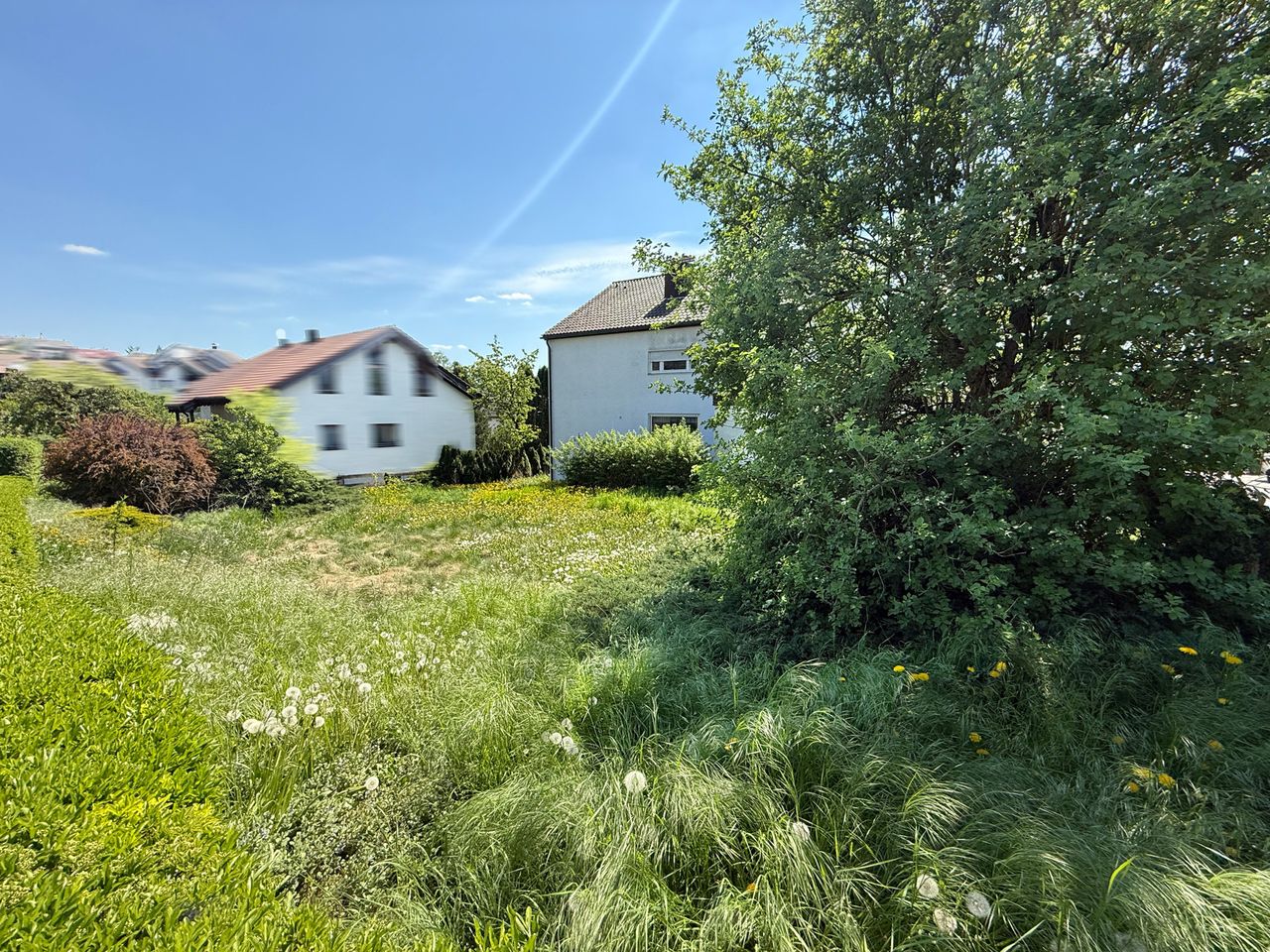 Grundstück